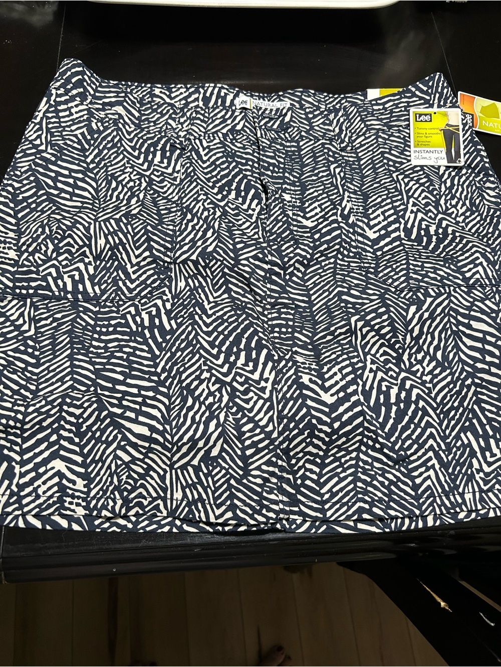 Lee black and White Abstract Print Mini Skirt